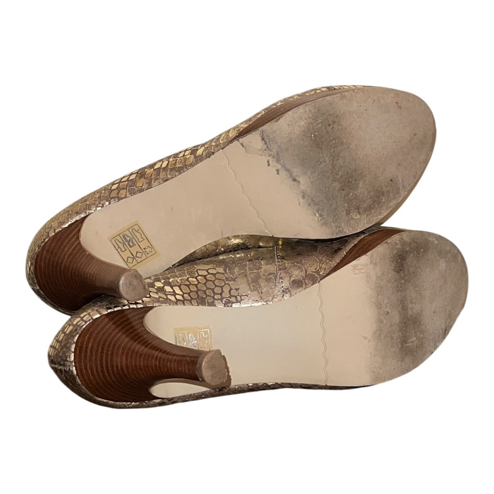 Moda In Pelle Gold Pumps Size 9 - Picture 4 of 6